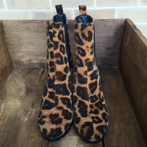 Liliana Women's Ankle Boots Animal Print Booties - Picture 2 of 8